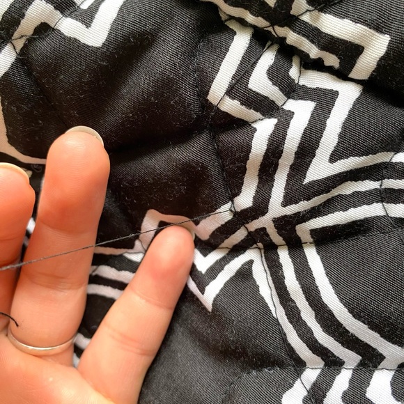 BUCKHEAD BETTIES Full Length Quilted Travel Garment Bag Black White Geometric - Picture 13 of 14